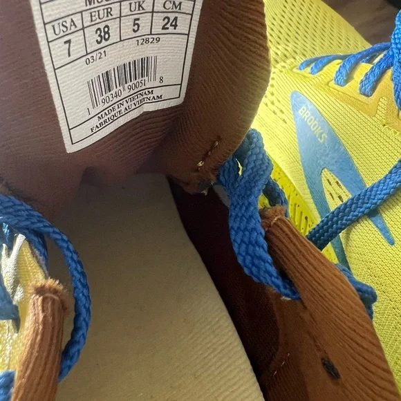 Brooks Vibrant Yellow and Blue Athletic Shoes. - Picture 3 of 4